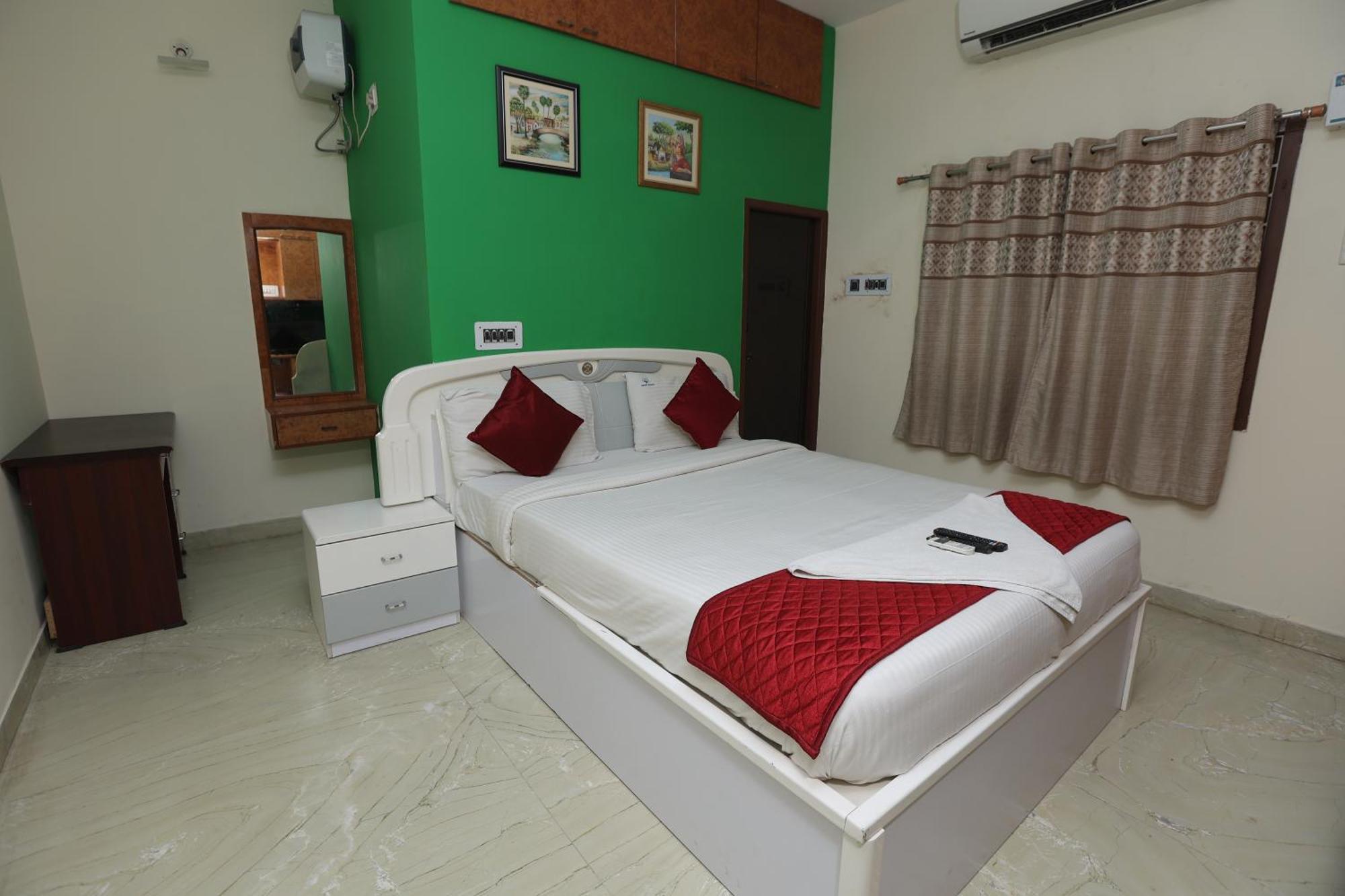 Happyhomes Porur -Near Rmz Software Park-Commerzone-Dlf It Sez Park -L&T Ченнаи Экстерьер фото